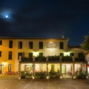 All'avanguardia Hotel